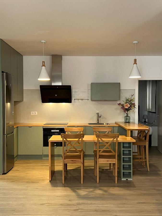 Isg Apartments Casa Virginia-Alameda Севиля Екстериор снимка